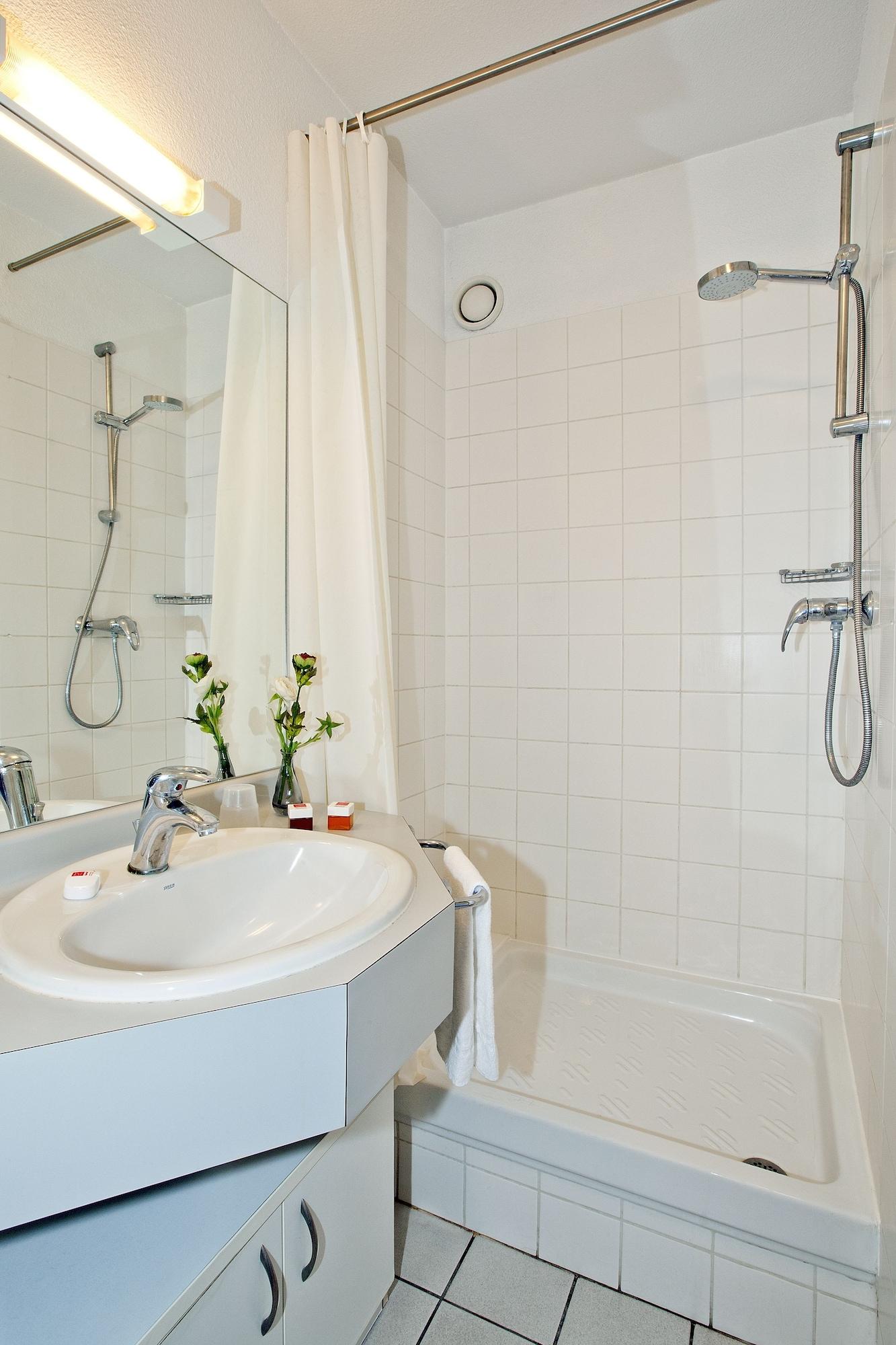 Sejours & Affaires Orleans Jeanne D'Arc Lejlighedshotel Eksteriør billede