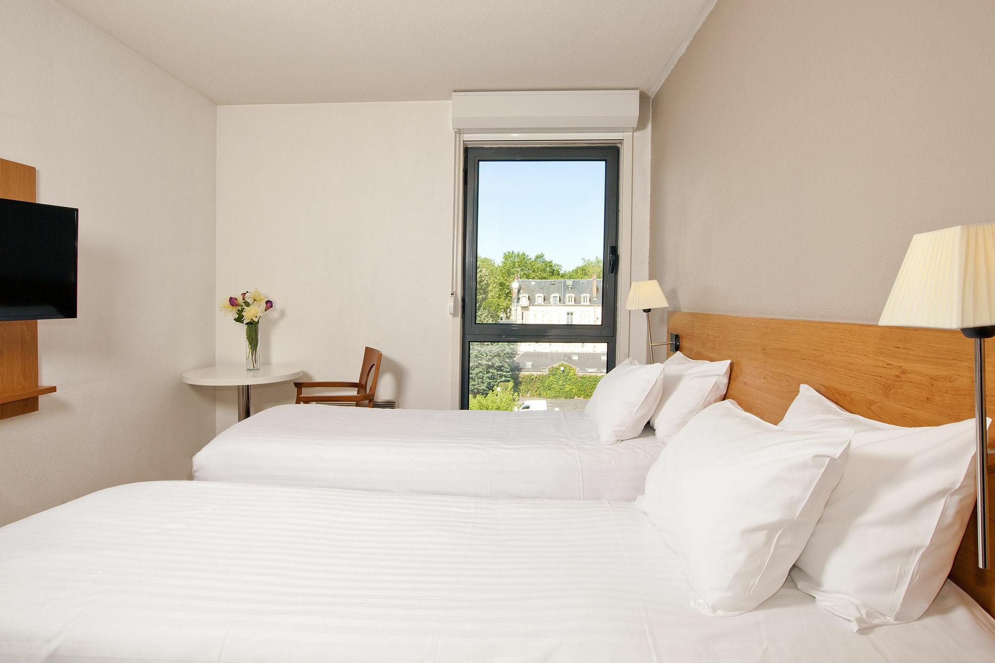 Sejours & Affaires Orleans Jeanne D'Arc Lejlighedshotel Eksteriør billede
